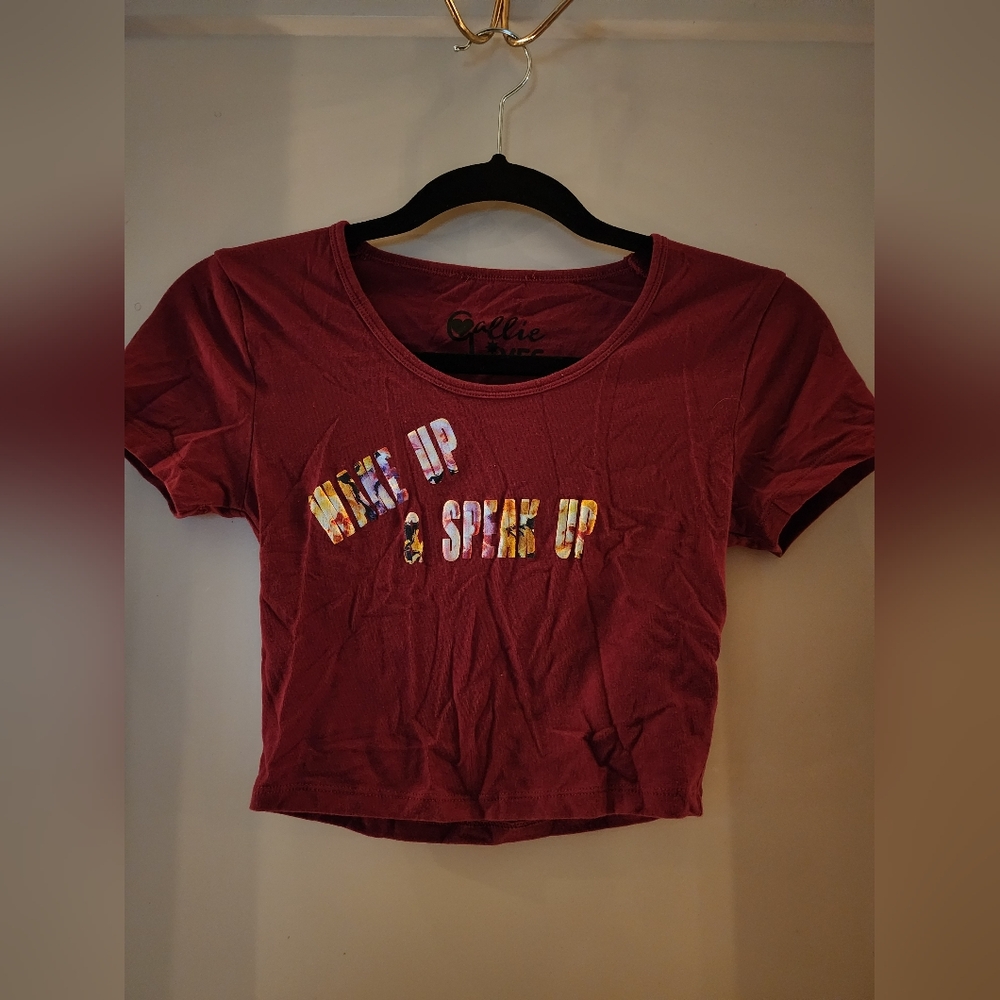Callie Lives Burgundy Graphic Tee